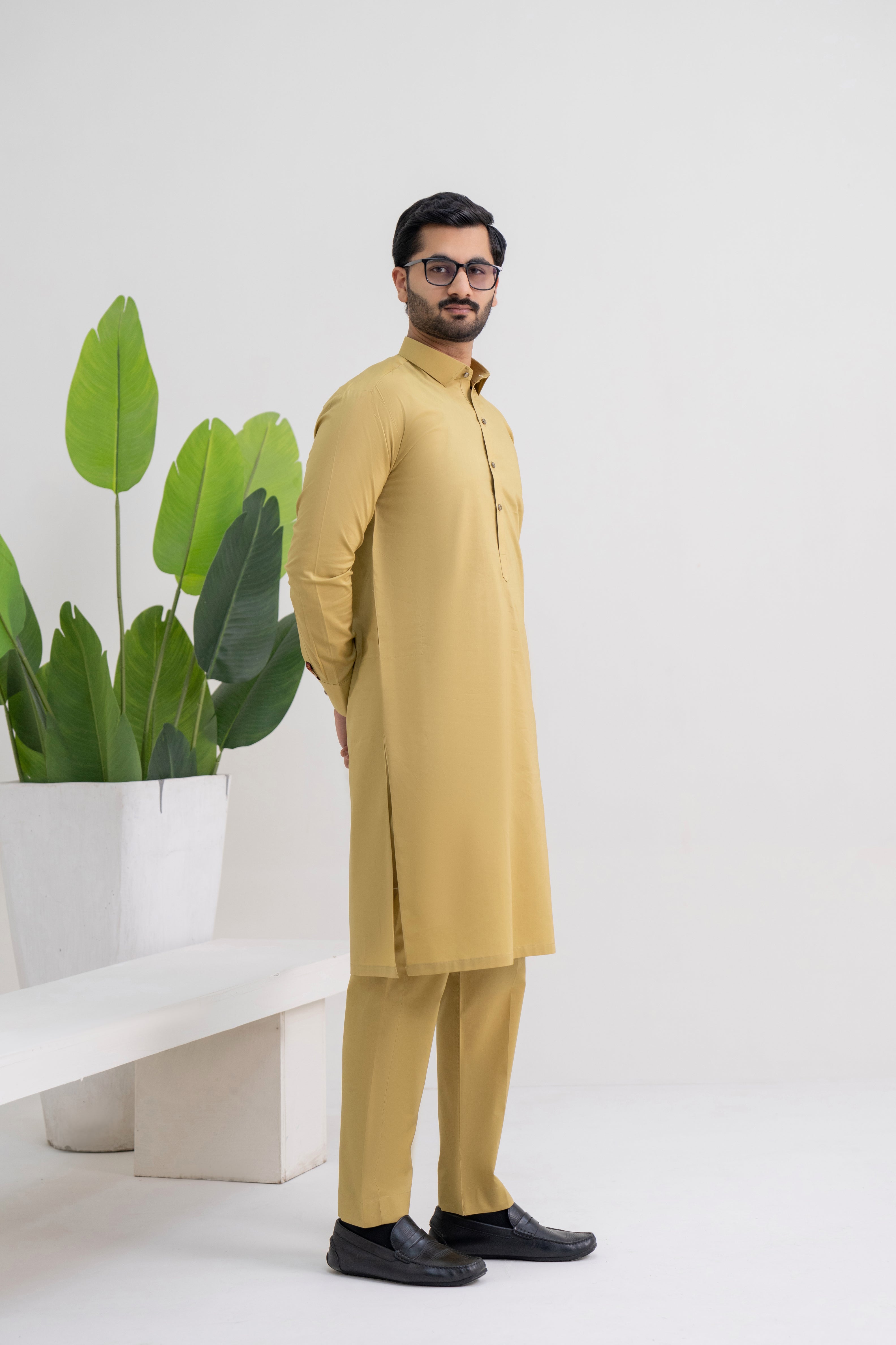 PALE YELLOW PREMIUM BLENDED FABRICS