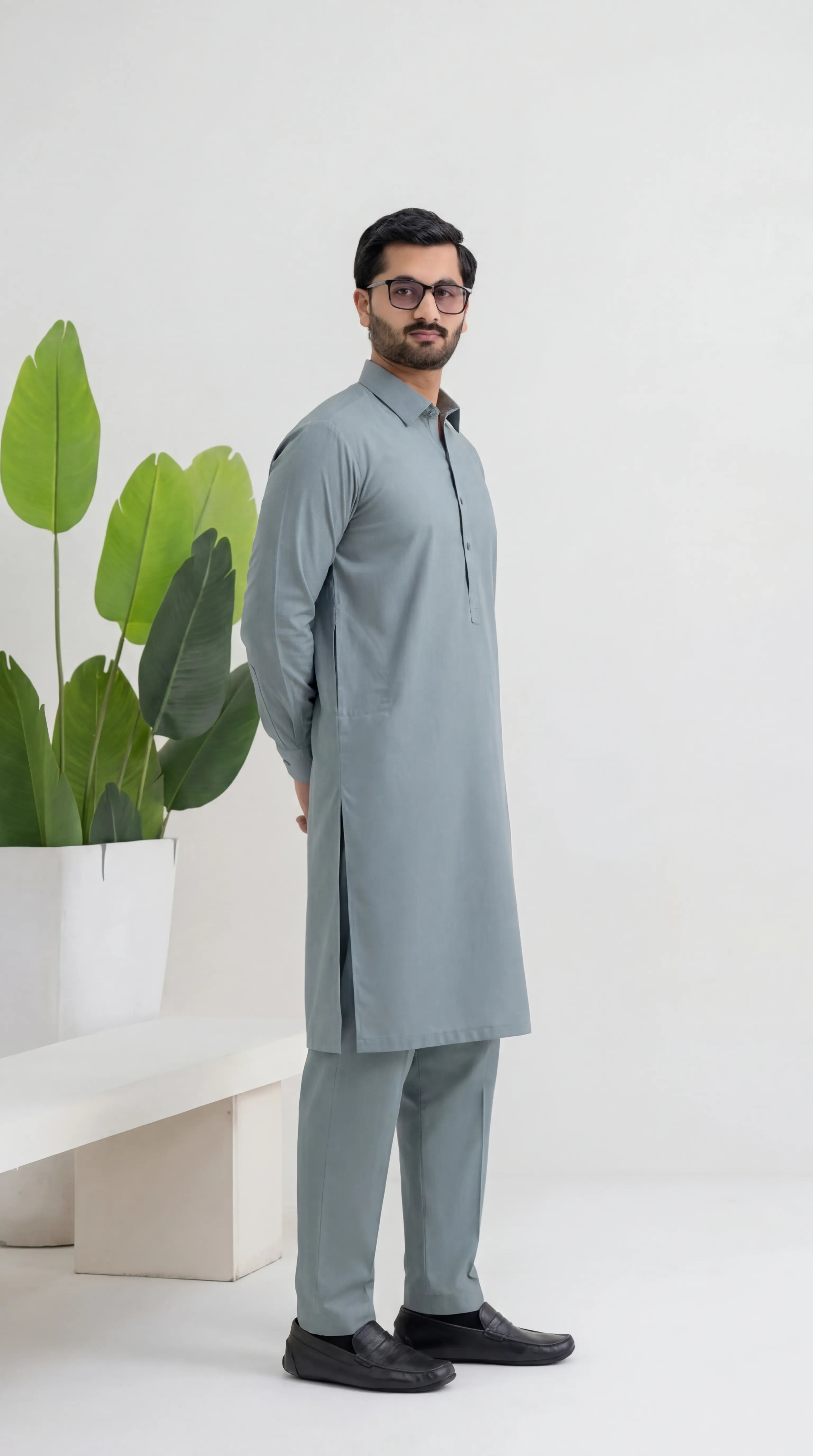 TURQOUISE BLUE EXECUTIVE COTTON FABRIC